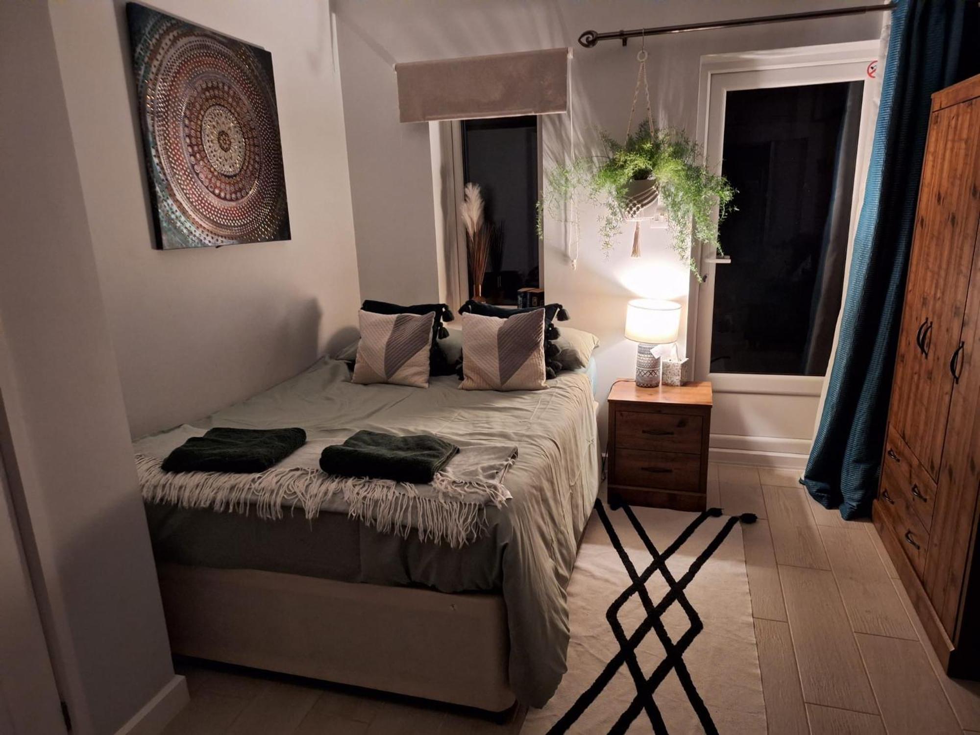 New, Stylish Studio Flat With Private Patio And Free On-Street Parking Check Out At 11Am Bournemouth Exterior foto
